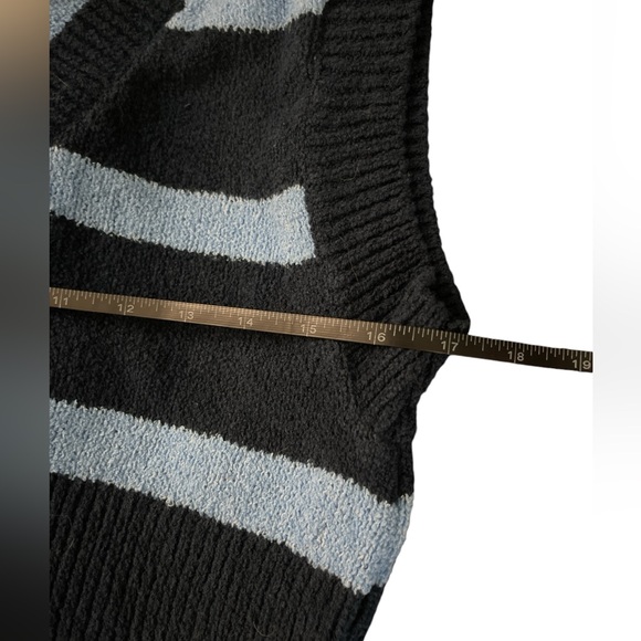 Free People Santa Monica Cropped Vest in Navy/Dusk Combo Size XS NWT - Picture 9 of 13